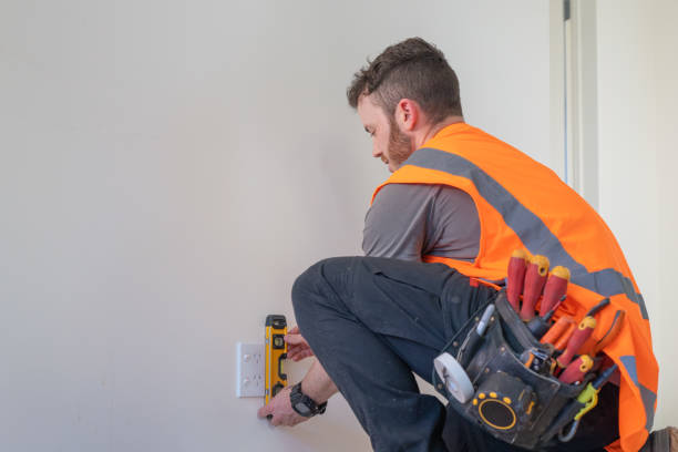 Best Affordable Emergency Electrician  in Alafaya, FL